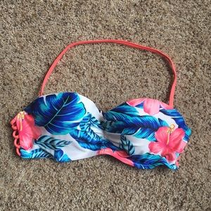 Floral bikini top